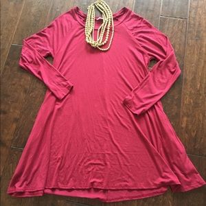 Cranberry Tunic Top, size small